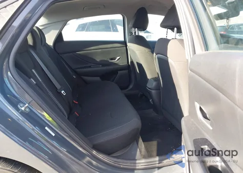 2024 Hyundai Elantra Sel z USA, uszkodzony, nr VIN KMHLM4DG0RU809774